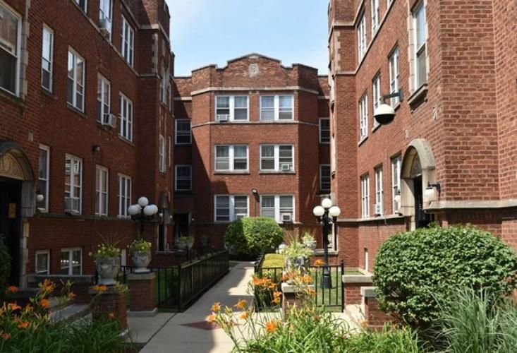 Kiser Group Retained To Sell Edgewater Rogers Park Apartments