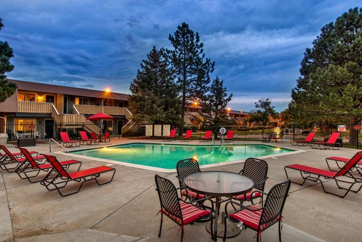 Landon Park Apartments In Aurora Trades For 58m