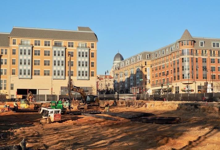Monroe Street Market S Final Phase Begins Construction Seeks Grocery Anchor