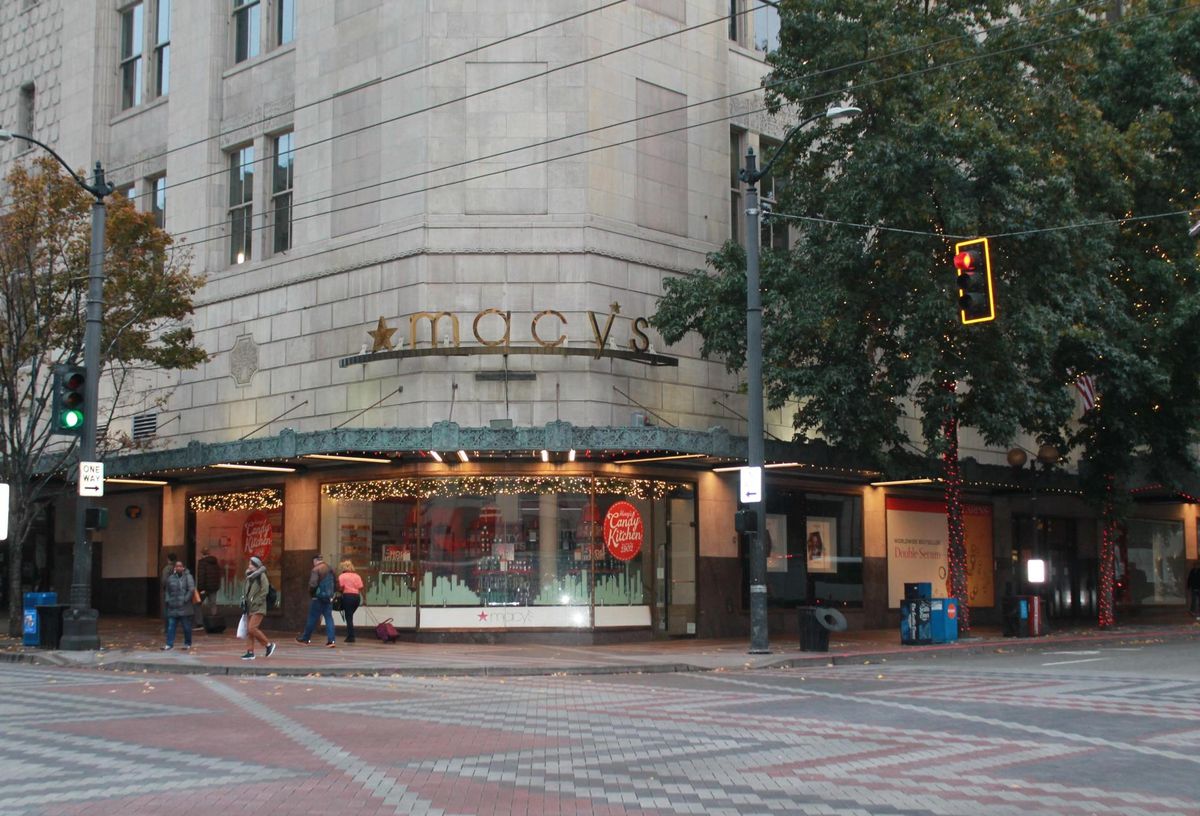 Macy S Rethinks Downtown Seattle Skybridge As Fee Soars The Seattle Times