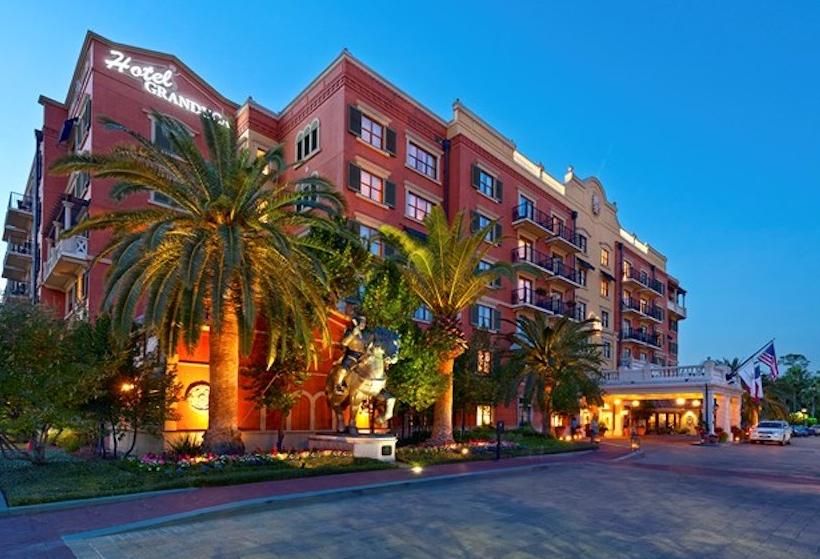 This Week's Houston Deal Sheet: Transwestern Acquires Luxury Uptown Hotel - Bisnow