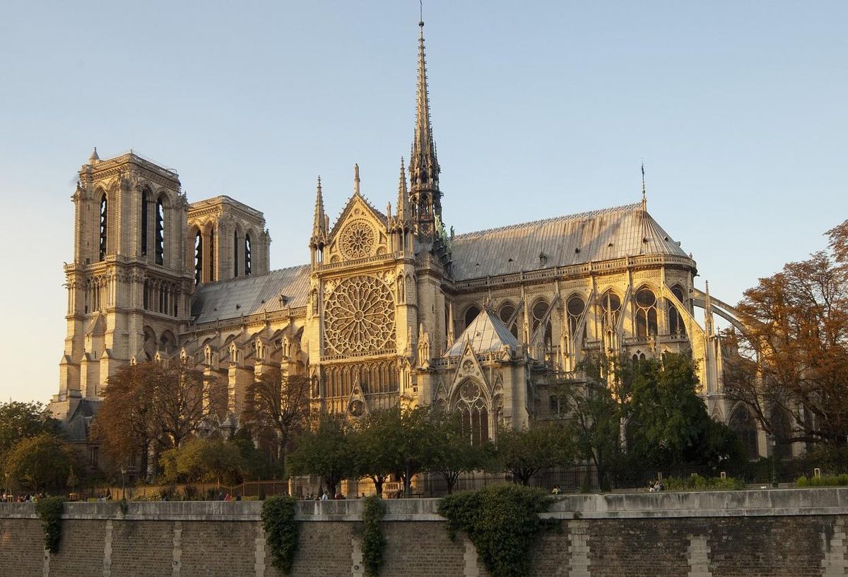 Building Experts Say Notre Dame Restoration Is Possible — Just Not In