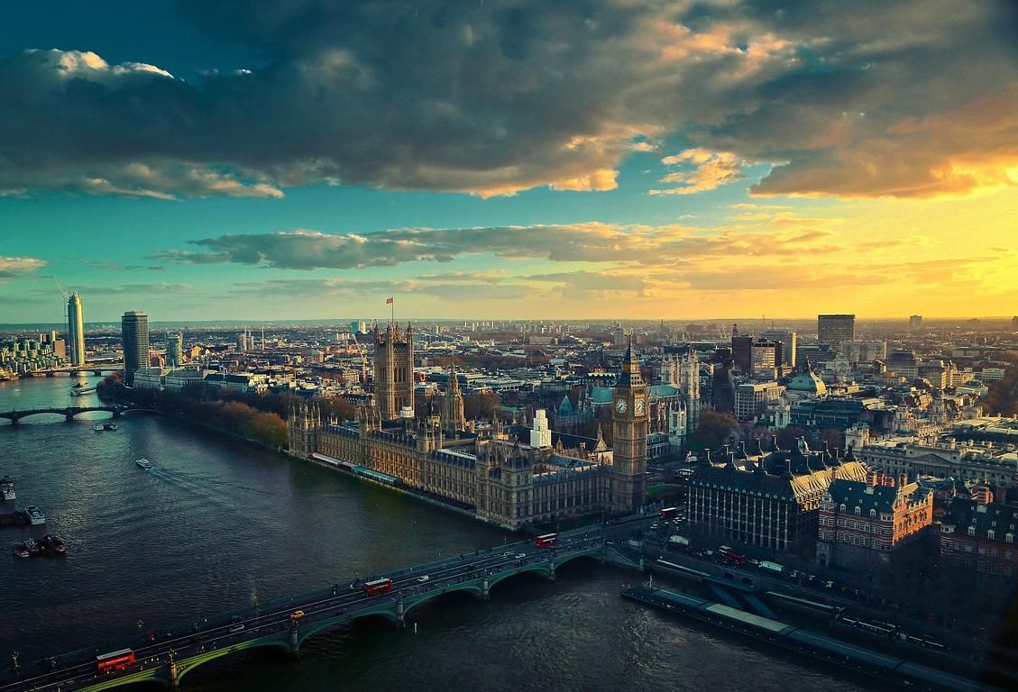 Rate Cut Brings Recovery Of UK Real Estate Investment Into The Open Rate Cut Brings Recovery Of UK Real Estate Investment Into The Open