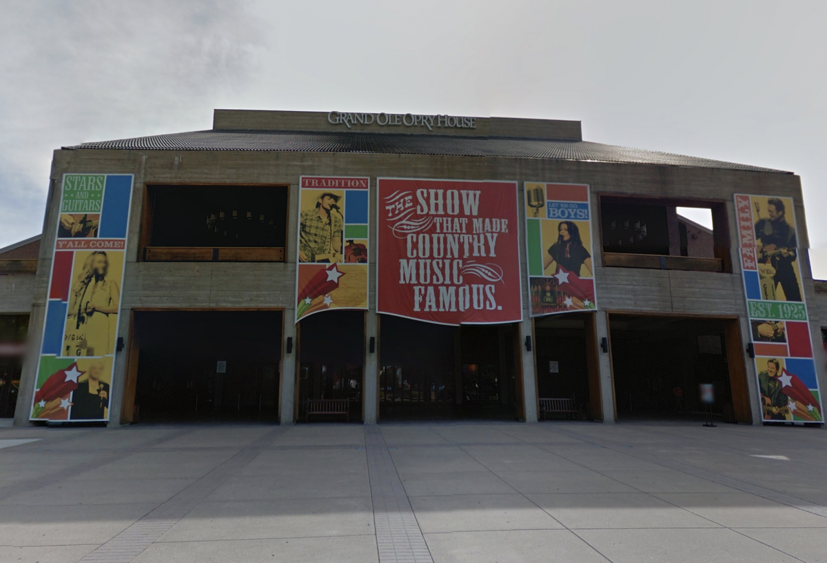 Hospitality REIT Ryman Looks To Sell Stake In Grand Ole Opry