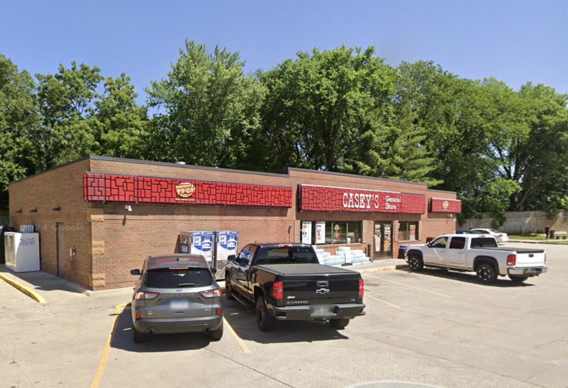 Casey's Growing Into New Markets With 400-Store Expansion