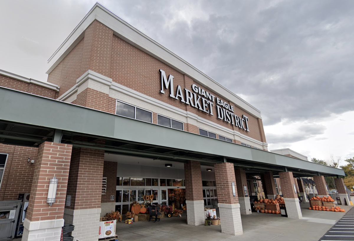 Kroger to Buy Giant Eagle for $1.65 Billion, Targeting 2027 Close