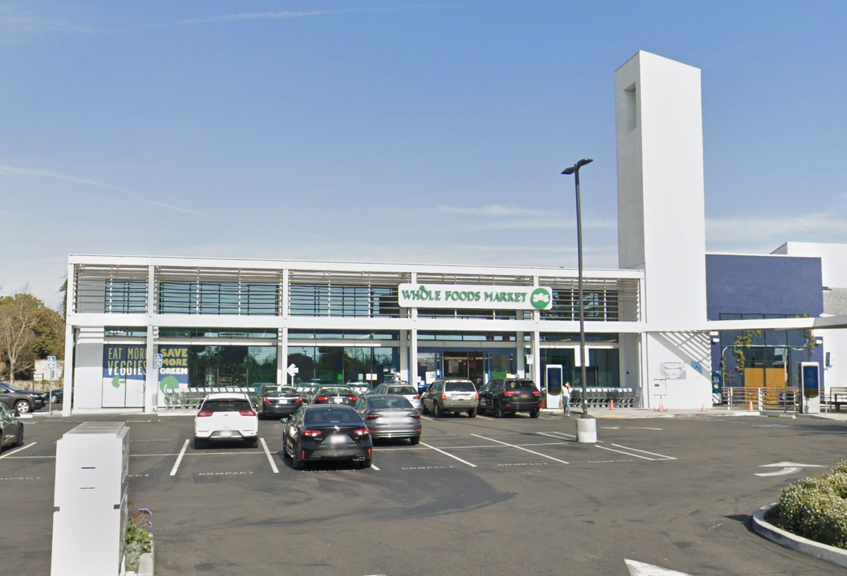 Santa Monica Whole Foods Sells For Record Per SF Price As Investors