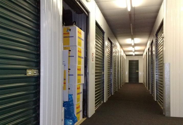 Mutual Funds Bullish On Storage REITs