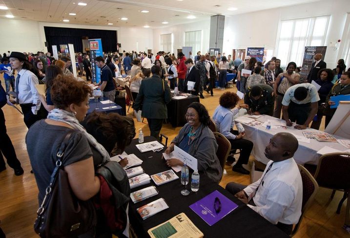 Jobless Claims Continue Hot Streak, Hit Five-Month Low