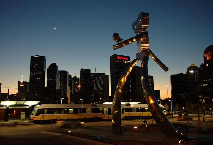 Dallas Mavs Looking For Potential Practice HQ In Downtown