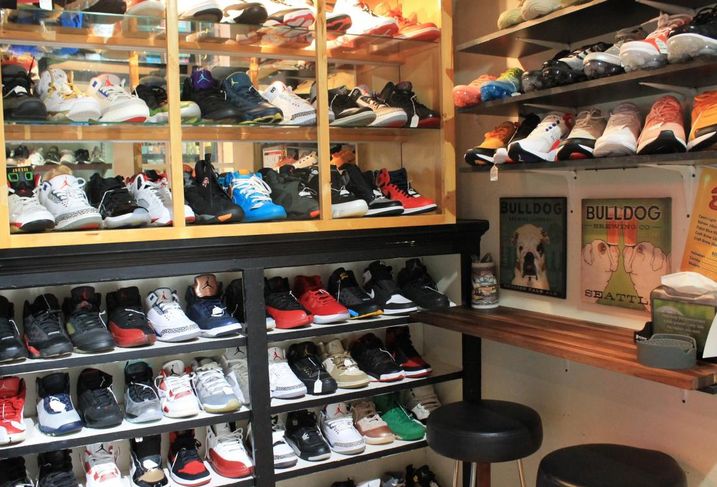The Hype Beasts And 1k T Shirts Gen Z Cashes In On Billion